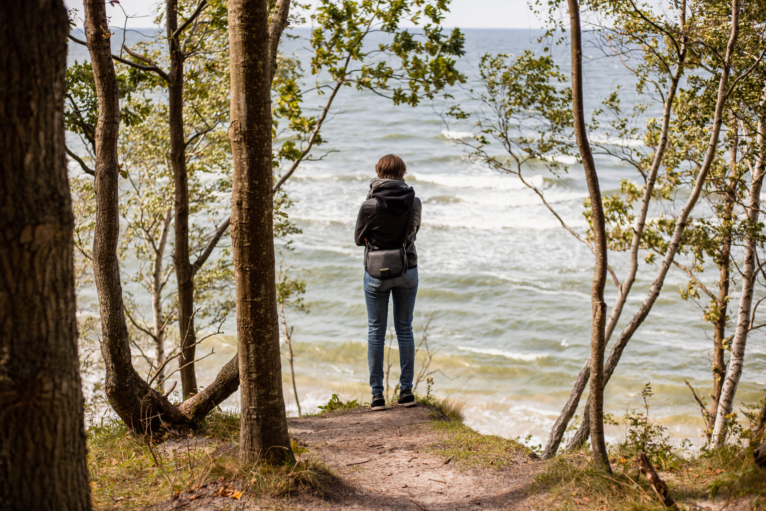 What Nobody Tells You About Hiking Alone