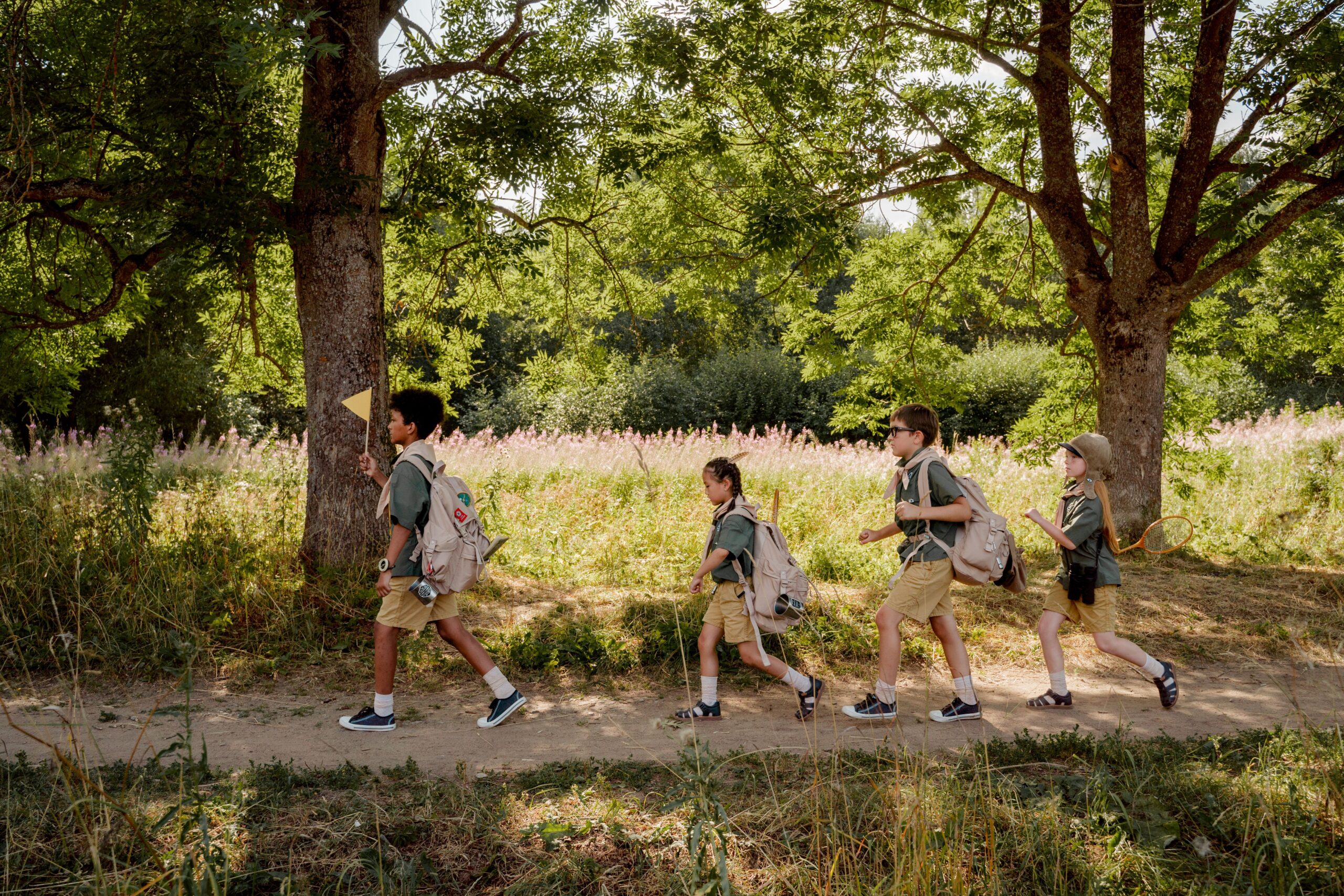 How to Introduce Your Children to Hiking: A Family Adventure Guide